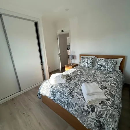 Apartament Baleal - Modern Coastal - Sleeps 4-6 *